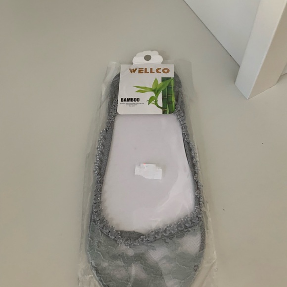 WELLCO Bamboo No Show Liner Low Socks Women’s Grey Lace One Size BRAND NEW - Picture 4 of 6